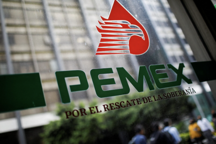 <p>Mexicana Pemex contuvo derrame diésel en muelle de refinería Deer Park, en EEUU</p>