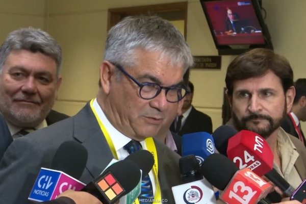 <p>Ahora en DF | Exministro Marcel: “Tenemos una situación fiscal estrecha, pero es muy distinto a una crisis”</p>