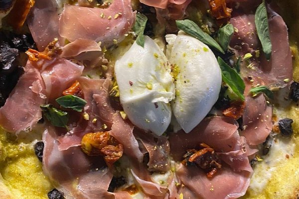 <p>Tres pizzerías chilenas se posicionan entre las 15 mejores de América Latina</p>