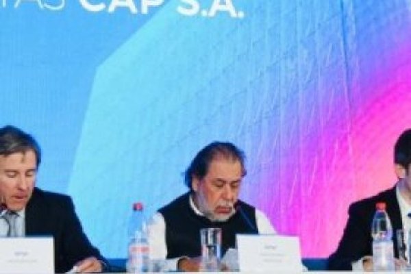 <p>Jorge Salvatierra vuelve a la presidencia de CAP en renovación de directorio y firma destinará el 92% de sus inversiones a minería en 2026</p>