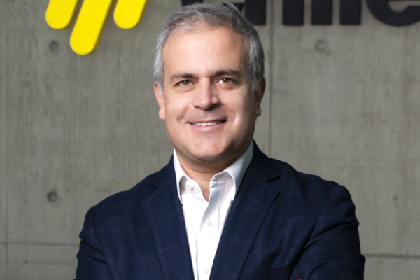 <p>Tras obtener certificación internacional, Chilexpress anuncia inversión de US$ 5 en flota eléctrica</p>