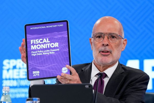 <p>Rodrigo Valdés es el actual director del Departamento de Finanzas Públicas del FMI.</p>