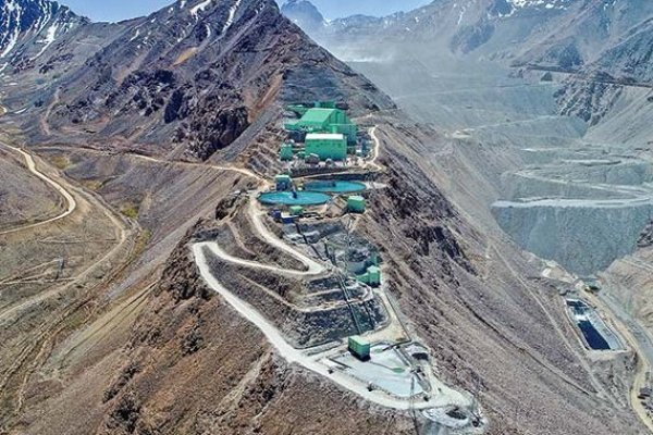 <p>Codelco y Anglo American optan por “doble vía” ambiental para tramitar proyecto conjunto Andina-Los Bronces</p>