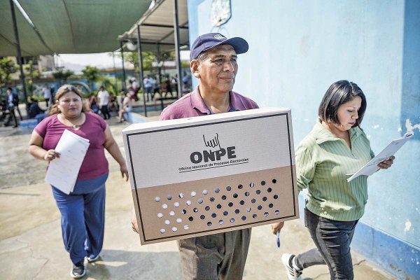 Se enreda conteo para el balotaje en Perú: 10 mil votos separan a Sánchez y López Aliaga, pero se impugnan cerca de 1 millón