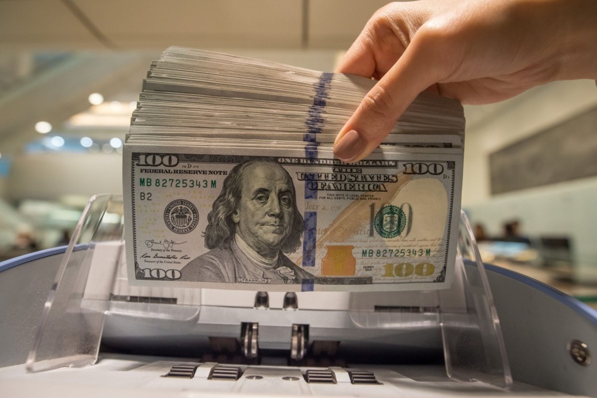 <p>Dólar abre al alza por repunte de tensiones en Medio Oriente luego que EEUU toma control de buque iraní</p>