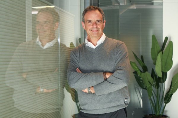 “Son los que marcan la pauta”: gerente general de Movicenter sobre la acelerada llegada de autos chinos al país