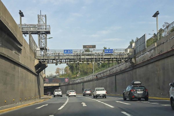 Ajustes en el precio del TAG: MOP inicia diálogo con concesionarias y apunta a rebajas de hasta 30%