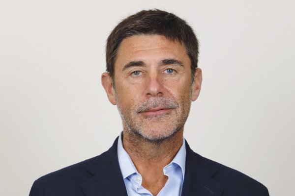 <p>Manfred Paulmann dimitió como chairman de Cenco Malls para asumir esa posición en Cencosud. </p>