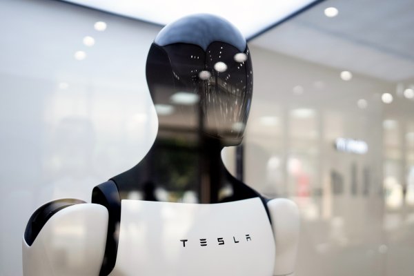 <p>Tesla aumenta su plan de inversión a US$ 25 mil millones en 2026 para impulsar la IA y la robótica</p>