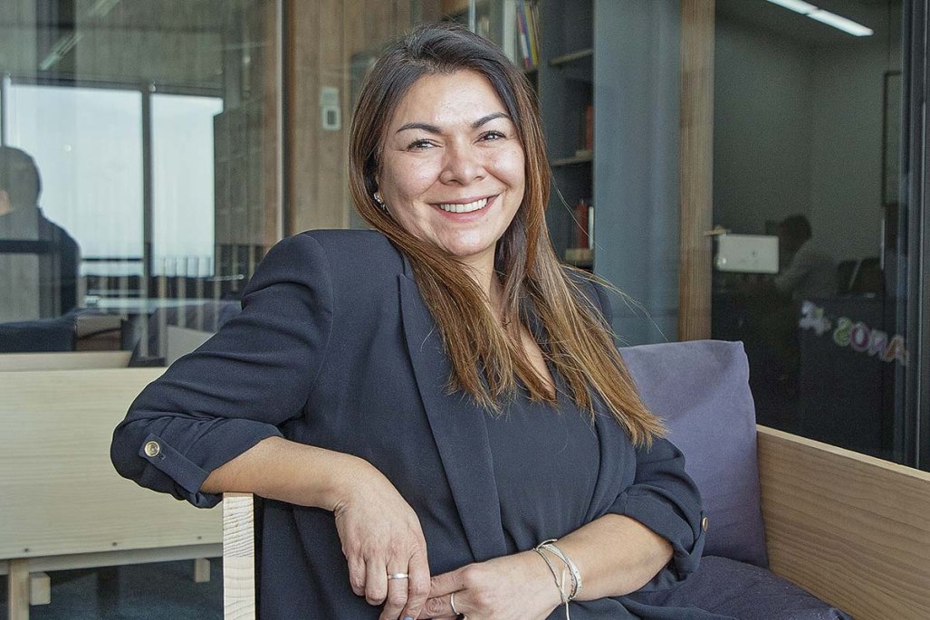 Centro de Innovación UC advierte brechas y falta de hojas de ruta en la adopción y escalamiento de IA en las organizaciones