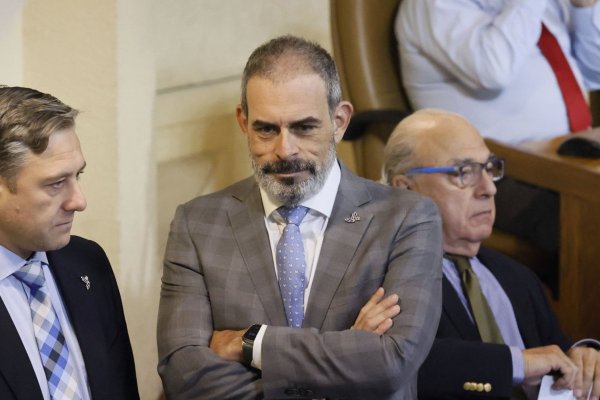 <p>Karlezi es el representante del Partido Nacional Libertario (PNL) en la Comisión de Hacienda. (Foto: Aton Chile)</p>