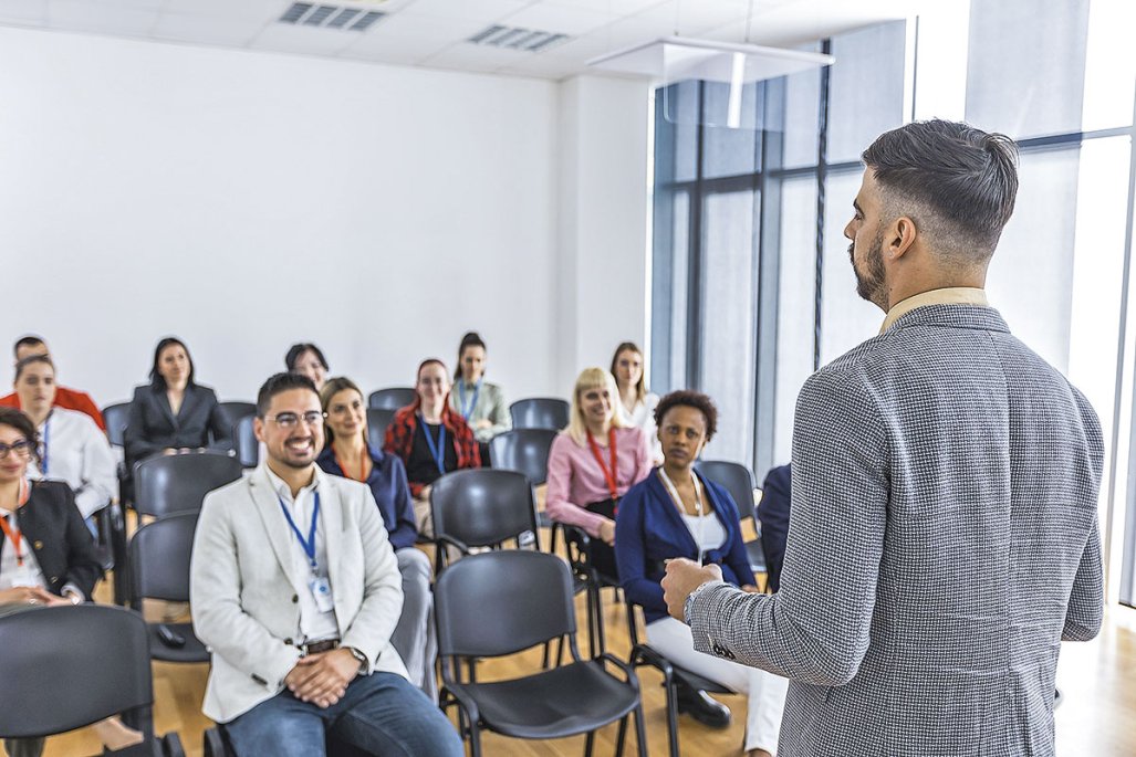 Gobierno busca alternativas para dar continuidad a la capacitación tras eliminación de franquicia Sence