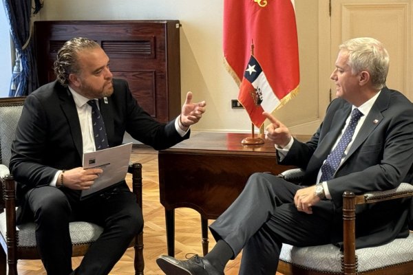 Empleo y reactivación logística del Biobío marcaron reunión entre el gobernador Giacaman y el Presidente Kast