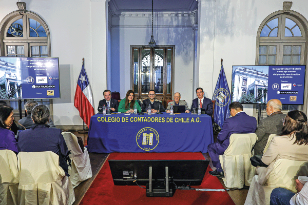 Hacienda afina convocatoria a equipos técnicos por cambios tributario a régimen de las PYME