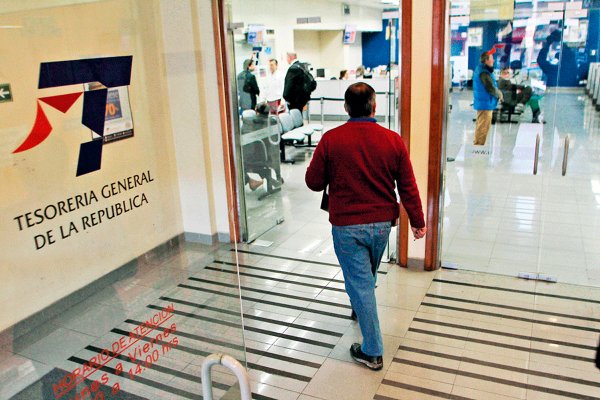 La recaudación de contribuciones de bienes raíces se contrajo en 2025, un hito que no se veía desde la pandemia