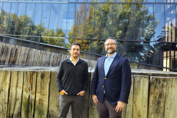 Pablo Aguirre y Cristóbal de la Maza, cofundadores de Inzai.