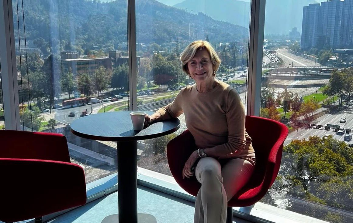 <p>“Los Martes de Evelyn” debutan este 5 de mayo en Radio Pauta</p>