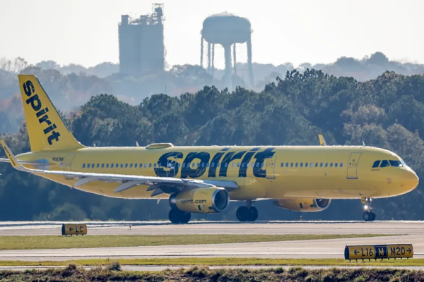 <p>Spirit Airlines anuncia su cierre y el cese inmediato de sus operaciones</p>