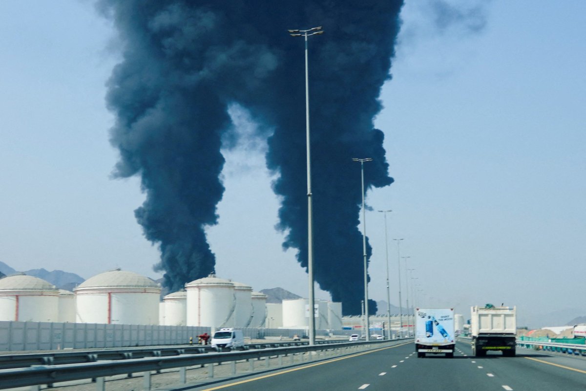 <p>El petróleo supera los US$ 115 el barril tras ataque de Irán a complejo energético en los Emiratos Árabes Unidos</p>