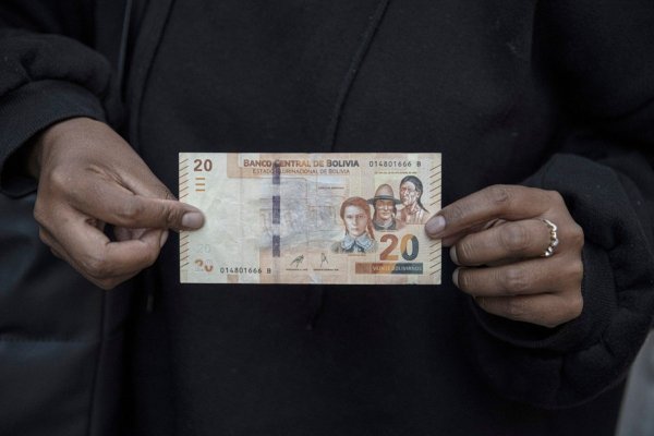 <p>Bolivia evalúa regreso al mercado global de bonos tras pausa de cuatro años</p>