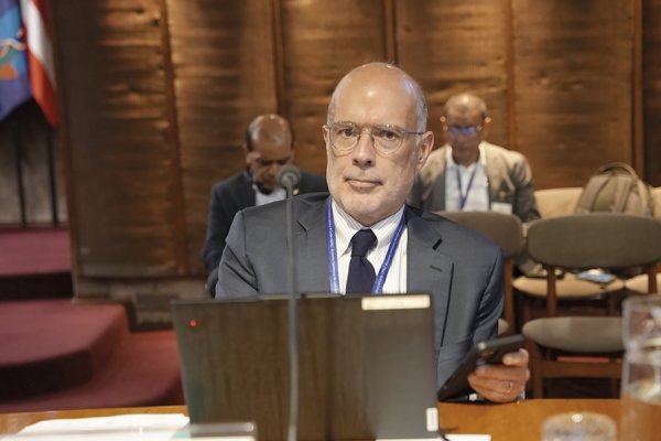 Valdés alerta que “el déficit fiscal fue peor de lo que se esperaba” en el mundo pese al mayor crecimiento en 2025
