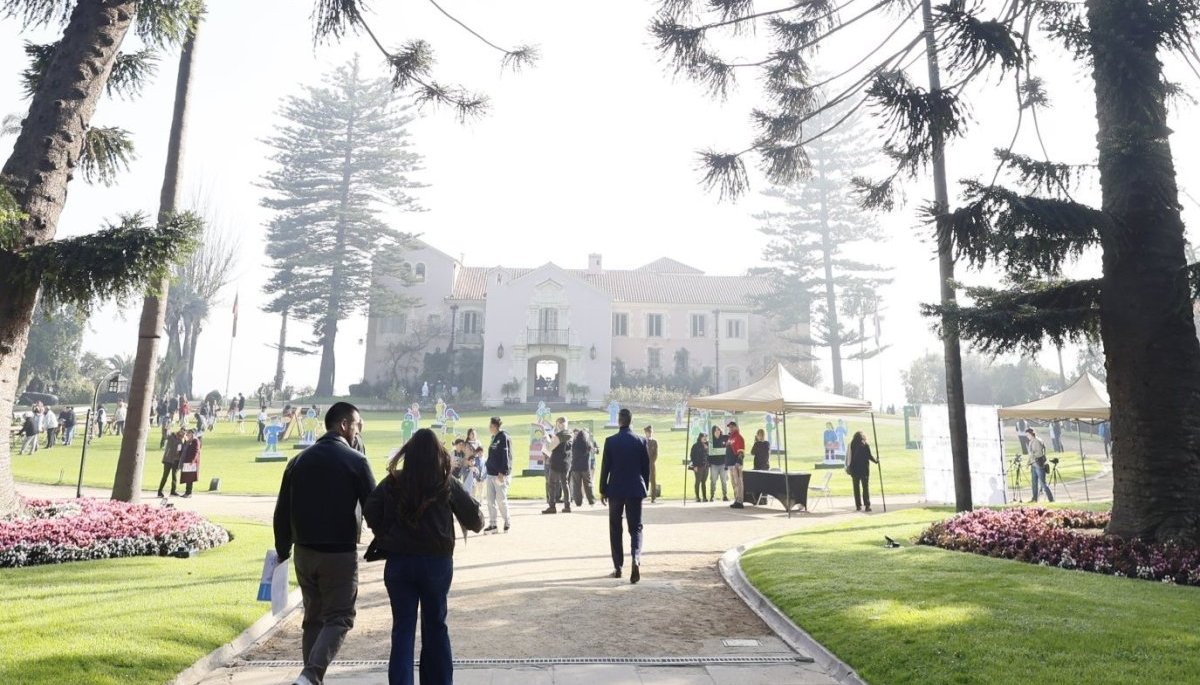La exclusiva invitación de Kast sólo a senadores de derecha para una cena en Cerro Castillo