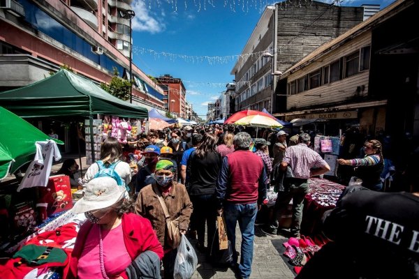 <p>Las cifras del crédito informal en Chile: moviliza US$ 4.000 millones al año e involucra a 600 mil personas</p>