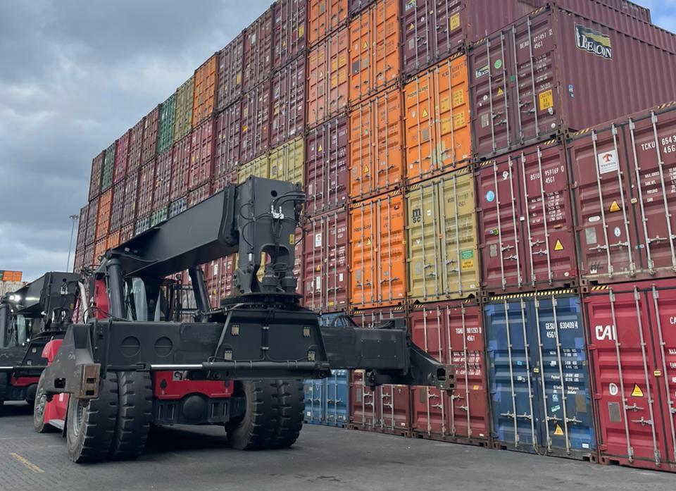 <p>Actividad portuaria del Biobío retrocede en marzo: carga movilizada se contrae 3,5%</p>