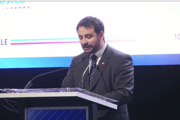 <p>Hacienda pone sus fichas en las fintech: “Son parte de la respuesta al problema de crecimiento que tiene Chile”</p>