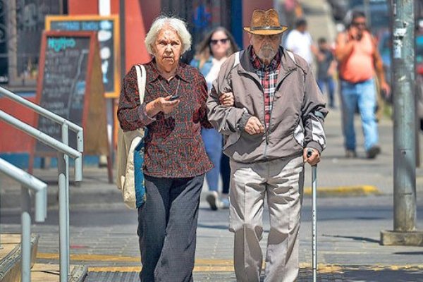 <p>Pensiones: fondo E es el único que retrocede en abril por mal desempeño de la renta fija</p>