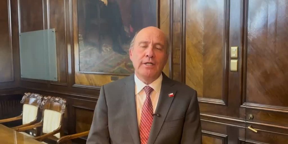 <p>Ahora en DF | Coincidencia "maciza": Quiroz reacciona ante las observaciones del CFA al proyecto de reactivación</p>