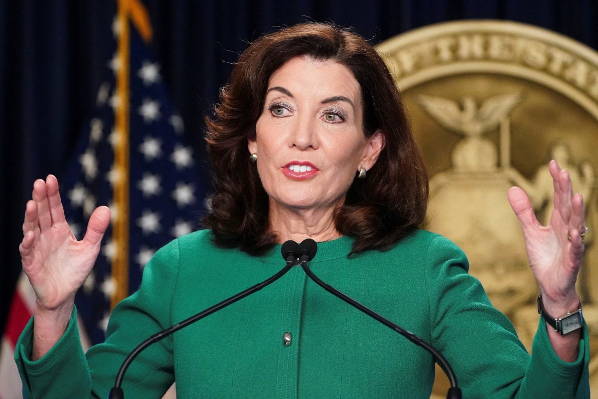 <p>Nueva York anuncia acuerdo presupuestario de US$ 268 mil millones que incluye un impuesto a las segundas residencias</p>