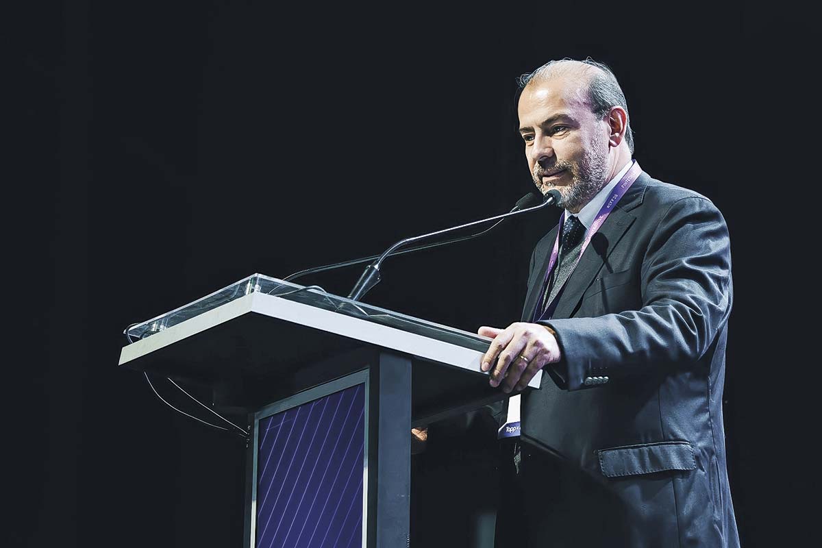 <p>Retomar cambios a avalúos y más coordinación con policías: el intenso primer mes del nuevo director del SII</p>