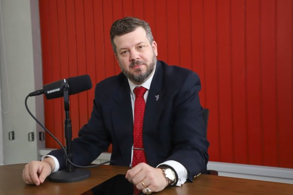 <p>El dirigente libertario fue entrevistado en la Vereda Política de Diario Financiero.</p>