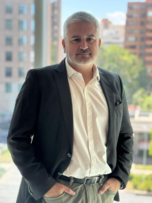 Se mueve la grúa en el mercado asegurador: Reale ficha a exgerente comercial de Bci Seguros