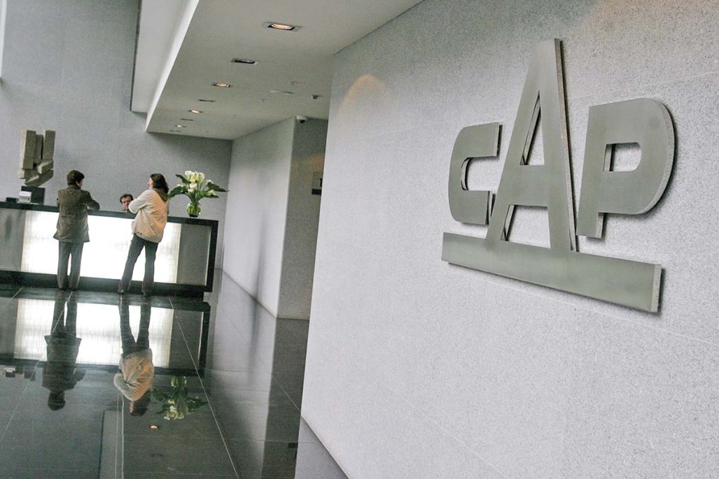 CAP no cumple con expectativas y sufre nuevas pérdidas a marzo, pero empieza a dejar atrás el golpe por contingencia en Los Colorados