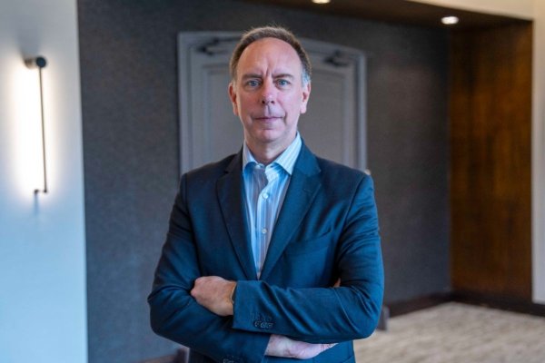 Peter Cerdá, VP de IATA y CEO de ALTA: “El gobierno (de Milei) no ha dado ninguna aclaración de por qué decidieron implementar los aumentos respecto a lo acordado”