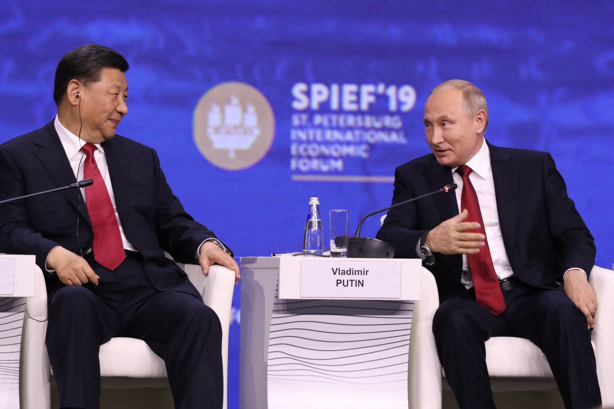 <p>Después de Trump será el turno de Putin: Xi Jinping recibirá al Presidente ruso la próxima semana</p>