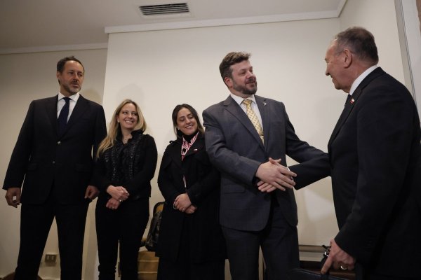 <p>El ministro Garcia Ruminot se reunió con la mesa directiva del Partido Nacional Libertario, que encabeza el diputado Johannes Kaiser. (Foto. Aton Chile)</p>