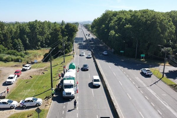 <p>MOP invertirá $ 9 mil millones para frenar deterioro de Puente Juan Pablo II y reitera prohibición de paso de camiones por el viaducto</p>