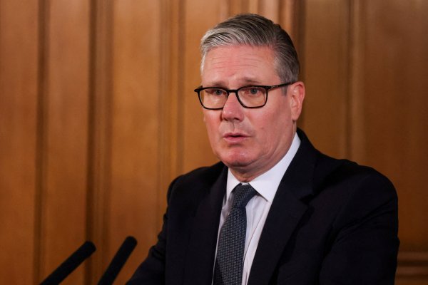 <p>Keir Starmer se prepara para el inicio de una batalla por el liderazgo del Reino Unido este jueves</p>