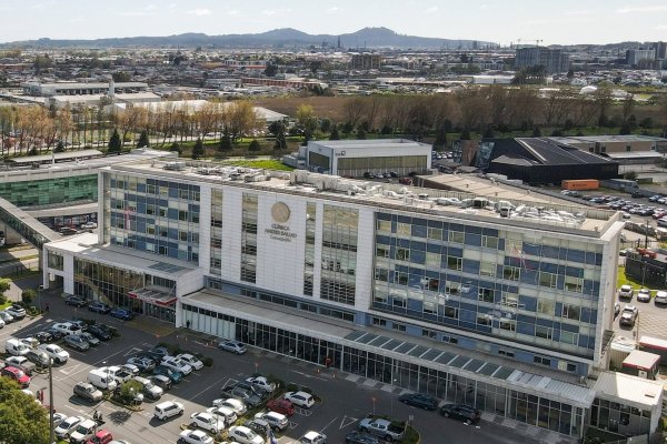 Andes Salud lanza plan de inversiones por US$ 70 millones a 2030 para fortalecer sus operaciones en Maule, Biobío y Magallanes