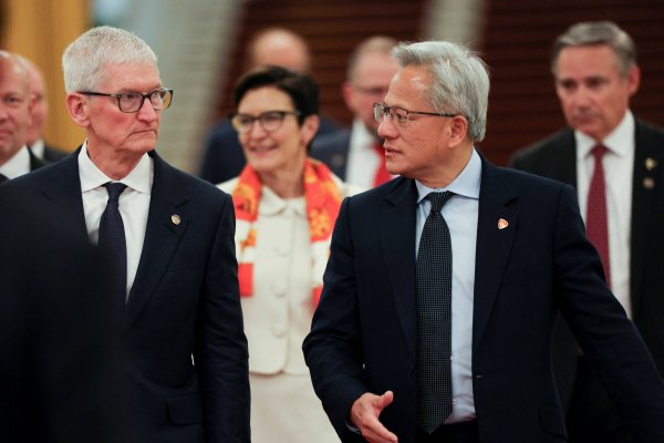 <p>Xi Jinping asegura a CEOs de Nvidia, Tesla y Apple que China “se abrirá cada vez más”</p>