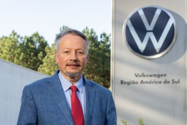 <p>Alexander Seitz, CEO de Volkswagen Sudamérica: “(En Argentina) vemos un mercado un poco débil, por eso vamos a fortalecer la producción local e importar menos desde Brasil”</p>