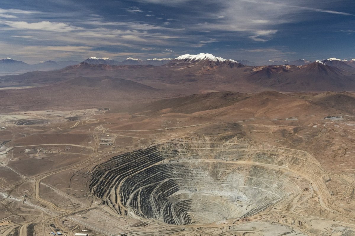 <p>Anglo American afirma que fallo ambiental adverso a Collahuasi no tendría "impacto inmediato en la producción"</p>