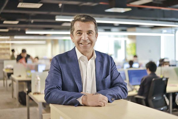 Renzo Corona reemplazará a Holger Paulmann en la presidencia de Icare