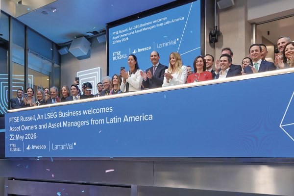 <p>LarrainVial e Invesco concluyen tercera edición del programa de ETF en Bolsa de Londres</p>
