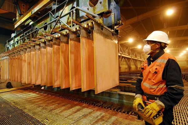 <p>Ejecutivo desvinculado de Codelco ficha a abogado Juan Pablo Hermosilla</p>