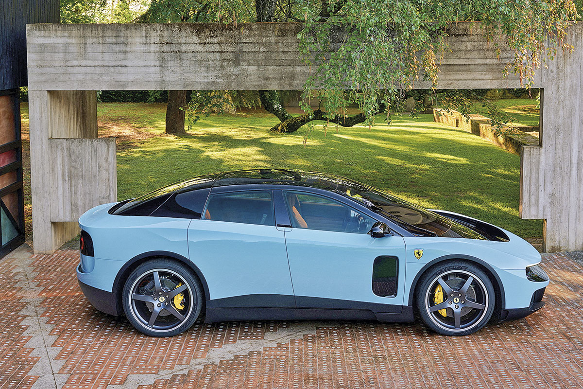 <p>Para el Luce, Ferrari se alejó del estilo asociado al jefe de diseño Flavio Manzoni y recurrió a Jony Ive, exjefe de diseño de Apple Inc., para diseñar el interior. (Foto: Reuters)</p>