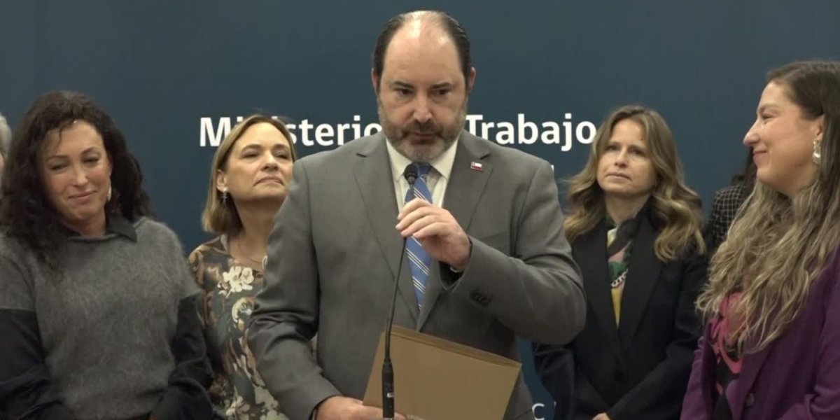 <p>Ahora en DF | Ministro Rau recibe propuesta de más de 30 organizaciones por Sala Cuna Universal</p>